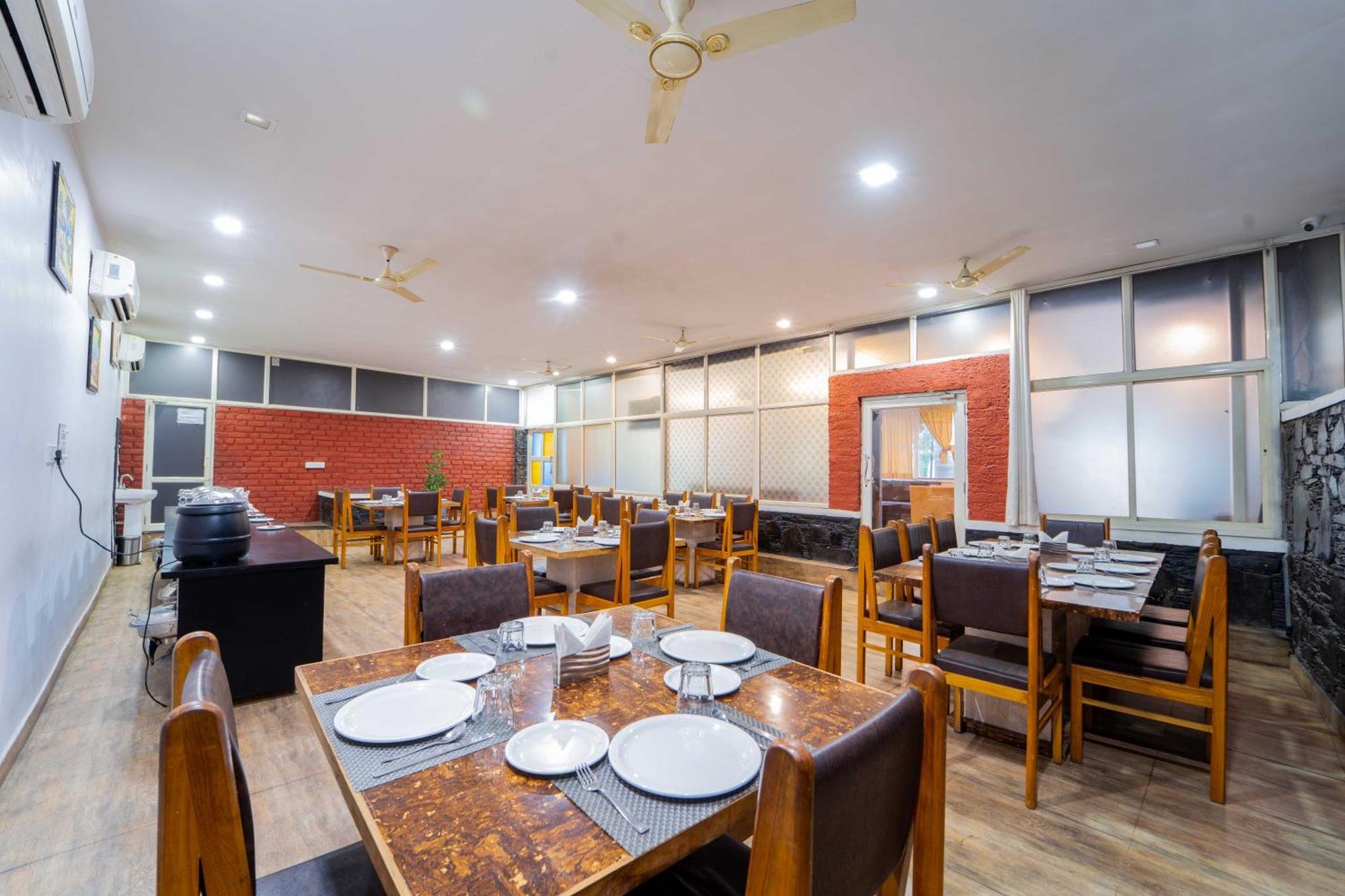 烏代浦 Treebo The Aravali Getaway酒店 外观 照片